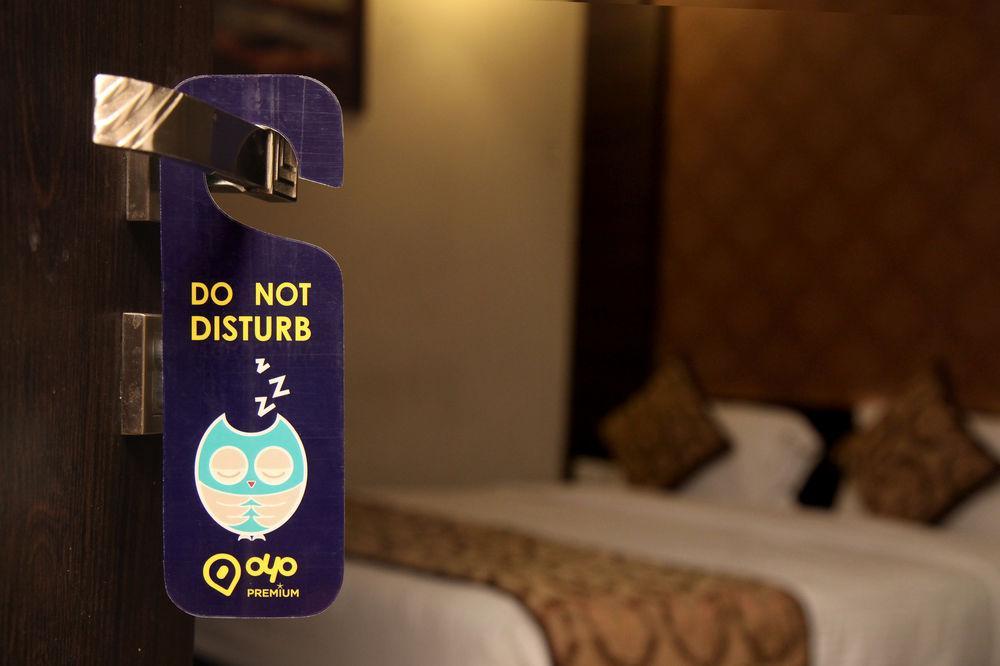 Oyo 905 Galaxy View Hotel Allāhābād Junction Exterior foto